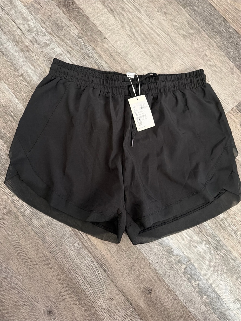 HALARA Black Athletic Shorts with Drawcord